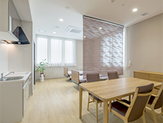 高齢者に優しい設計の居室(個室、2人部屋、3タイプ) 高齢者に優しい設計の居室(個室、2人部屋、3タイプ)